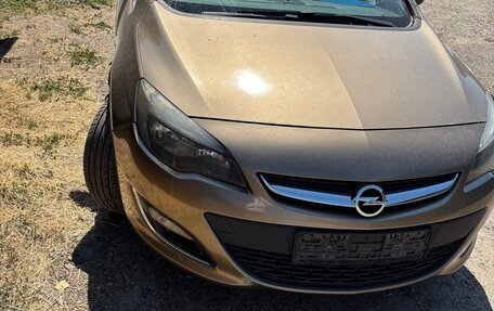 Opel Astra J, 2013 год, 680 000 рублей, 10 фотография