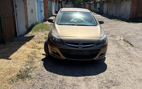 Opel Astra J, 2013 год, 680 000 рублей, 8 фотография