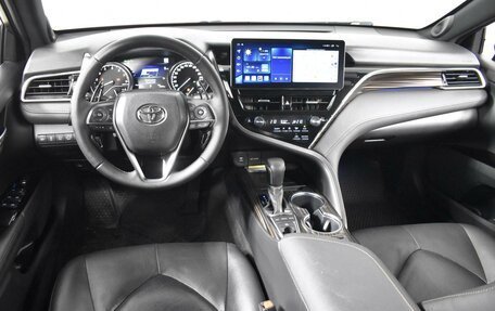 Toyota Camry, 2021 год, 2 998 200 рублей, 6 фотография