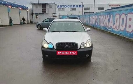 Hyundai Sonata IV рестайлинг, 2002 год, 150 000 рублей, 4 фотография