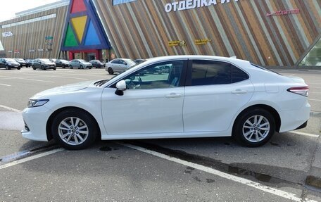 Toyota Camry, 2019 год, 2 499 999 рублей, 7 фотография