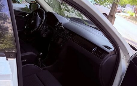 Skoda Rapid I, 2015 год, 770 000 рублей, 3 фотография