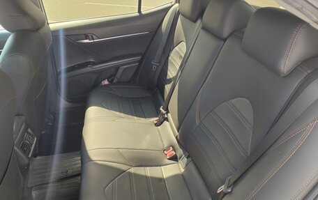 Toyota Camry, 2019 год, 2 499 999 рублей, 13 фотография
