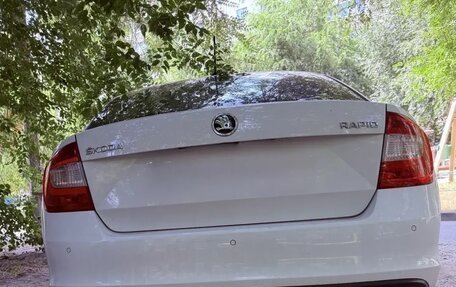 Skoda Rapid I, 2015 год, 770 000 рублей, 8 фотография