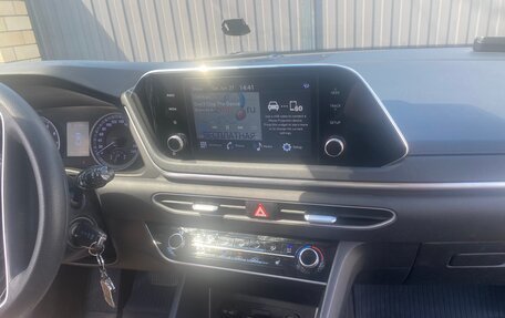 Hyundai Sonata VIII, 2020 год, 2 510 000 рублей, 10 фотография