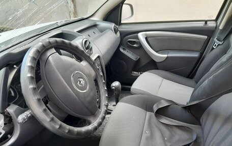 Renault Duster I рестайлинг, 2013 год, 350 000 рублей, 8 фотография