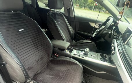 Audi A4, 2018 год, 2 900 000 рублей, 8 фотография
