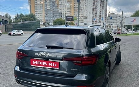 Audi A4, 2018 год, 2 900 000 рублей, 15 фотография
