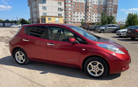 Nissan Leaf I, 2014 год, 950 000 рублей, 2 фотография