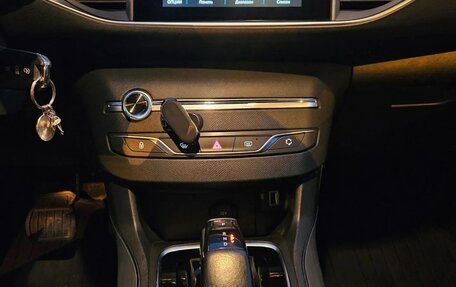 Peugeot 308 II, 2020 год, 1 000 000 рублей, 11 фотография