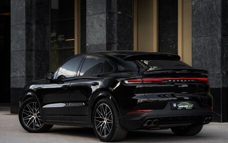 Porsche Cayenne III, 2024 год, 14 800 000 рублей, 2 фотография