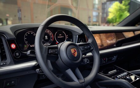 Porsche Cayenne III, 2024 год, 14 800 000 рублей, 20 фотография