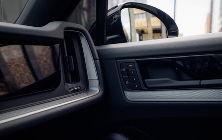 Porsche Cayenne III, 2024 год, 14 800 000 рублей, 28 фотография