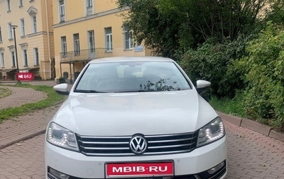 Volkswagen Passat B7, 2013 год, 1 000 000 рублей, 1 фотография