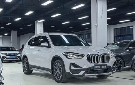 BMW X1, 2022 год, 2 400 000 рублей, 3 фотография