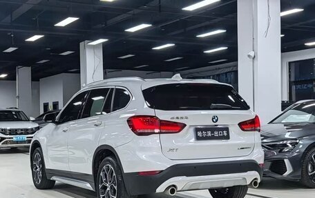 BMW X1, 2022 год, 2 400 000 рублей, 6 фотография
