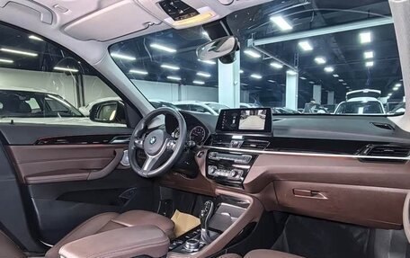 BMW X1, 2022 год, 2 400 000 рублей, 13 фотография