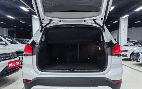 BMW X1, 2022 год, 2 400 000 рублей, 17 фотография