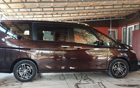 Nissan Serena IV, 2018 год, 2 000 000 рублей, 2 фотография