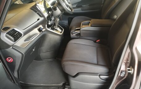 Nissan Serena IV, 2018 год, 2 000 000 рублей, 8 фотография