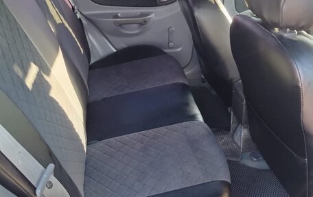Hyundai Accent II, 2011 год, 520 000 рублей, 2 фотография