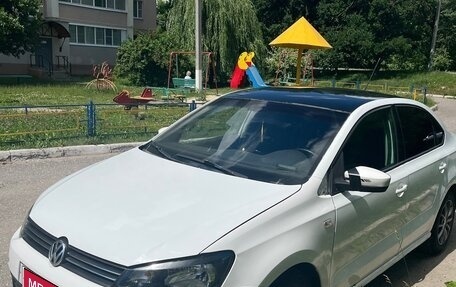 Volkswagen Polo VI (EU Market), 2012 год, 595 000 рублей, 3 фотография