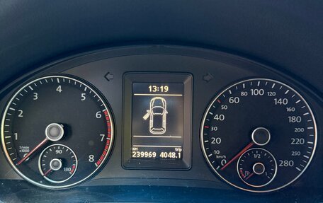 Volkswagen Scirocco III рестайлинг, 2011 год, 1 370 000 рублей, 9 фотография
