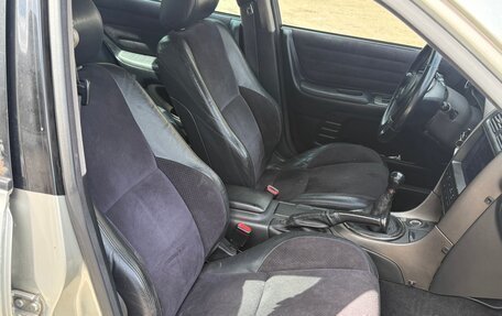 Lexus IS II рестайлинг 2, 1999 год, 599 999 рублей, 6 фотография