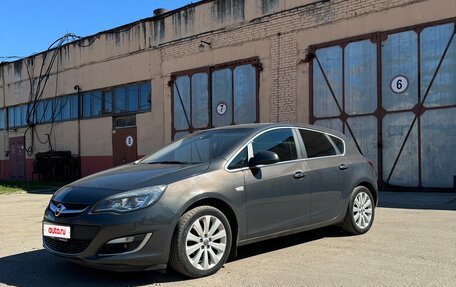 Opel Astra J, 2012 год, 800 000 рублей, 2 фотография