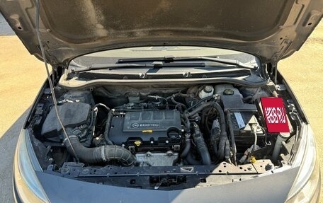 Opel Astra J, 2012 год, 800 000 рублей, 13 фотография