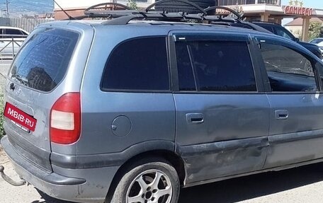 Opel Zafira A рестайлинг, 2004 год, 370 000 рублей, 2 фотография