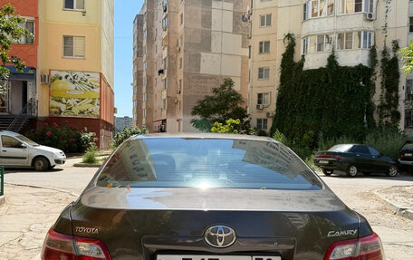 Toyota Camry, 2006 год, 725 000 рублей, 2 фотография