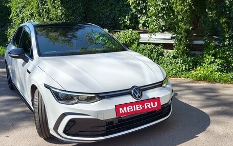 Volkswagen Golf VII, 2021 год, 2 580 000 рублей, 2 фотография