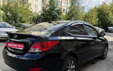 Hyundai Solaris II рестайлинг, 2013 год, 900 000 рублей, 4 фотография