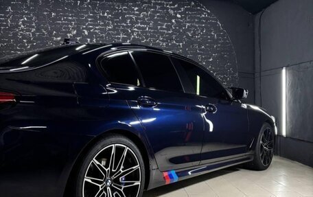 BMW 5 серия, 2019 год, 3 855 000 рублей, 2 фотография