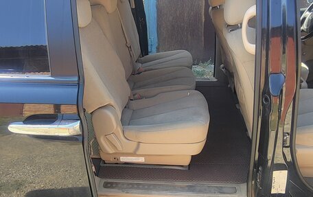 KIA Carnival III, 2008 год, 1 400 000 рублей, 16 фотография