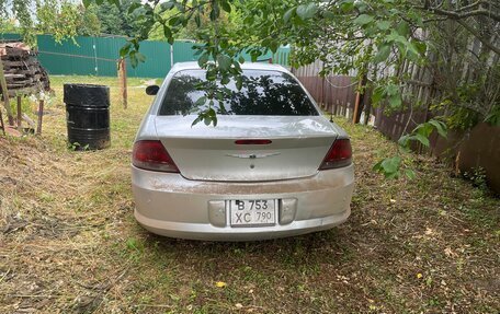 Chrysler Sebring II, 2003 год, 300 000 рублей, 2 фотография