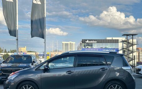 Toyota Verso I, 2013 год, 1 254 000 рублей, 8 фотография