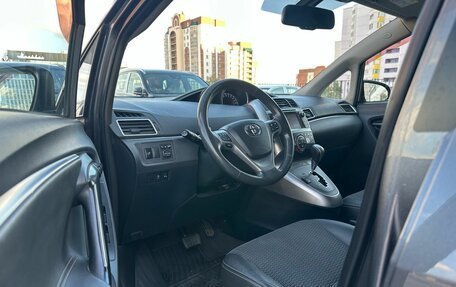 Toyota Verso I, 2013 год, 1 254 000 рублей, 17 фотография