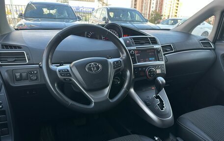 Toyota Verso I, 2013 год, 1 254 000 рублей, 25 фотография