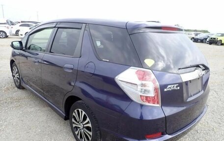 Honda Fit Shuttle I рестайлинг, 2014 год, 800 000 рублей, 13 фотография