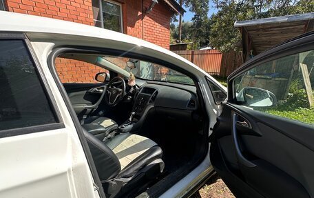 Opel Astra J, 2013 год, 600 000 рублей, 6 фотография