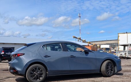 Mazda 3, 2019 год, 2 000 000 рублей, 2 фотография