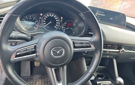 Mazda 3, 2019 год, 2 000 000 рублей, 11 фотография