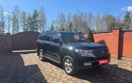 Toyota Land Cruiser 200, 2010 год, 3 300 000 рублей, 1 фотография