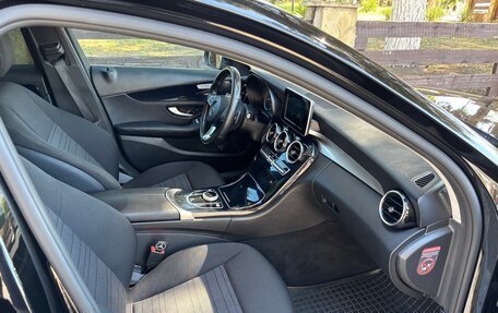 Mercedes-Benz C-Класс, 2018 год, 1 840 000 рублей, 21 фотография