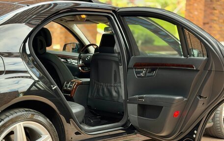 Mercedes-Benz S-Класс, 2010 год, 2 799 999 рублей, 31 фотография