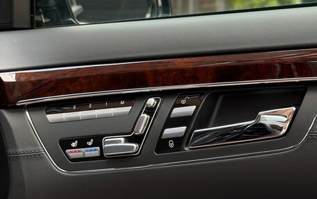 Mercedes-Benz S-Класс, 2010 год, 2 799 999 рублей, 34 фотография