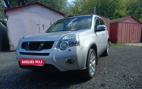 Nissan X-Trail, 2012 год, 1 250 000 рублей, 2 фотография