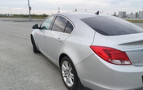 Opel Insignia II рестайлинг, 2010 год, 900 000 рублей, 3 фотография